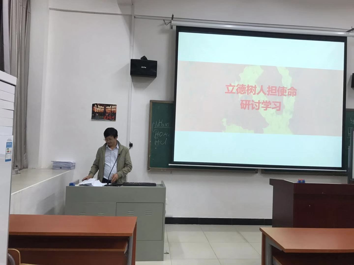 365英国上市集团